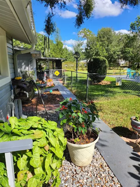 411 Bryan Rd, Brandon, FL 33511 photo 12