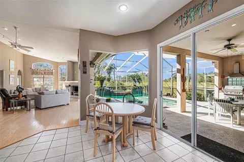 Dining - 331 Lewis Rd, Lithia, FL 33547 photo 1 of 2
