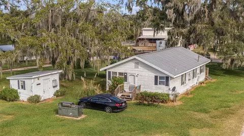 View/Area - 331 Lewis Rd, Lithia, FL 33547 photo 3 of 18