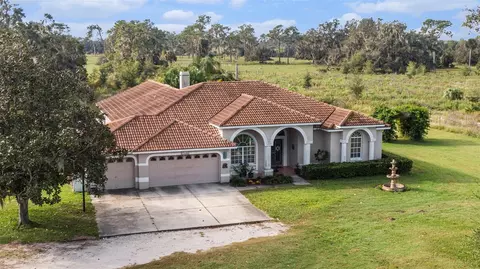 View/Area - 331 Lewis Rd, Lithia, FL 33547 photo 2 of 18