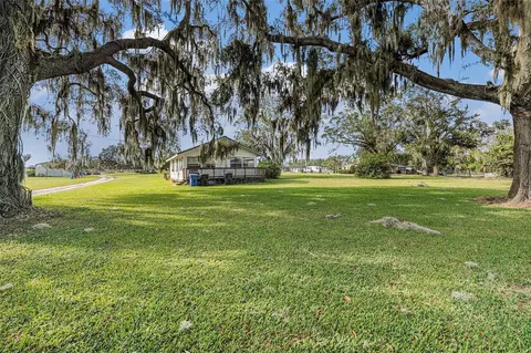 Exterior - 331 Lewis Rd, Lithia, FL 33547 photo 7 of 26