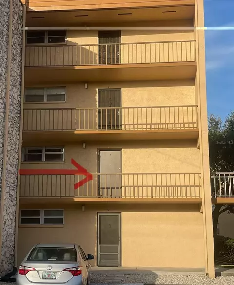 5820 N Church Ave #207, Tampa, FL 33614