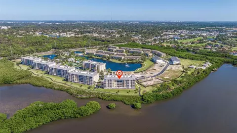 10002 Key Haven Rd #304, Seminole, FL 33777