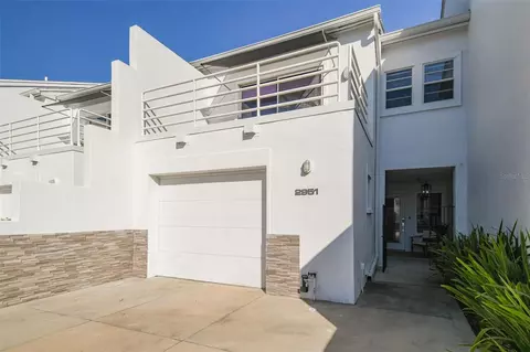 2951 W Knights Ave, Tampa, FL 33611