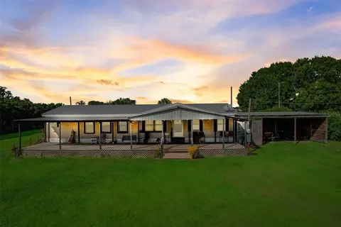 3607 Red Egret Ln, Plant City, FL 33565