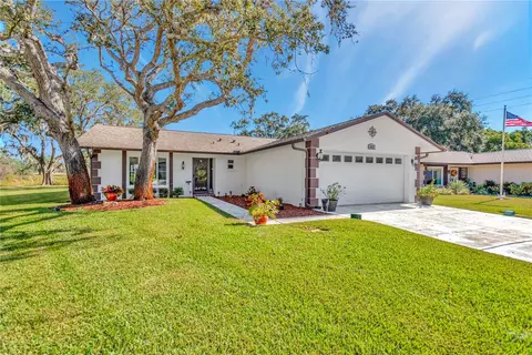 8727 Benton Dr, Port Richey, FL 34668