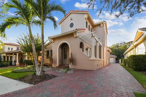 6122 Yeats Manor Dr, Tampa, FL 33616