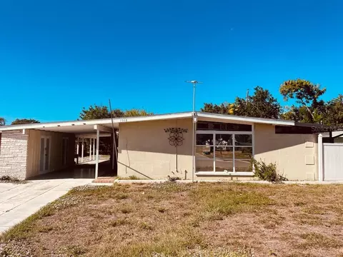 1004 Dartmouth Dr, Bradenton, FL 34207