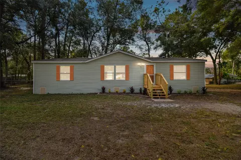 10605 Magnolia Dr, Thonotosassa, FL 33592
