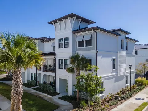 5351 Bridge St #56, Tampa, FL 33611