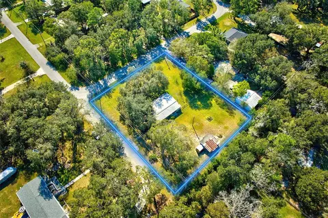 6971 Mangrove Dr, Wesley Chapel, FL 33544
