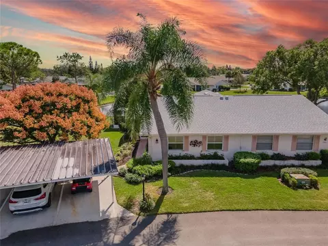 2343 Glenmore Cir #1, Sun City Center, FL 33573