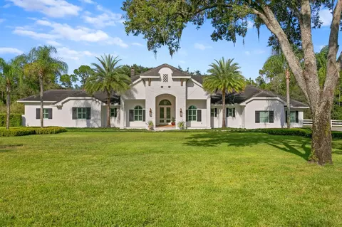 11560 Trotting Down Dr, Odessa, FL 33556