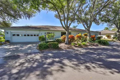 2531 Lancaster Dr #41, Sun City Center, FL 33573