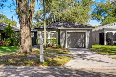 8718 Morrison Oaks Ct, Temple Terrace, FL 33637