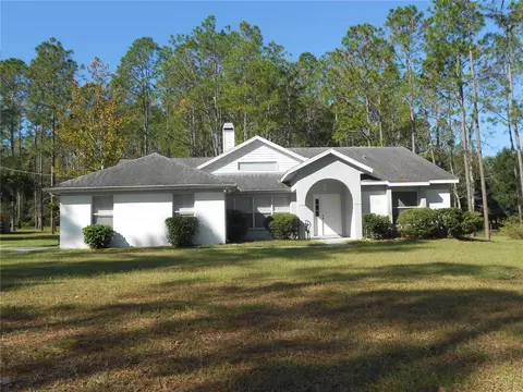 17705 Hyland Ln, Dade City, FL 33523
