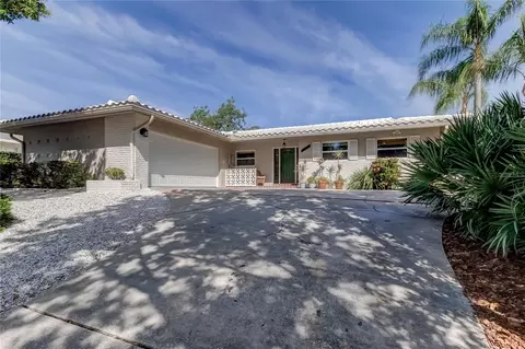 3635 Avocado Rd, Largo, FL 33770