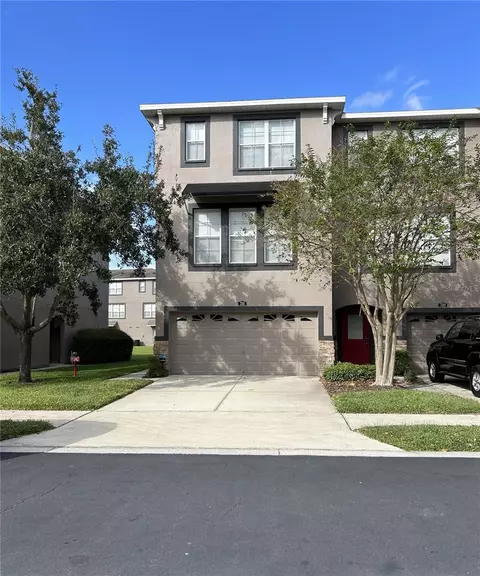 2511 Middleton Grove Dr, Brandon, FL 33511