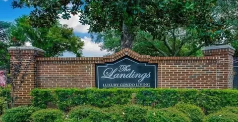 10020 Strafford Oak Ct #902, Tampa, FL 33624