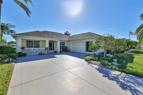 2309 Emerald Lake Dr, Sun City Center, FL 33573