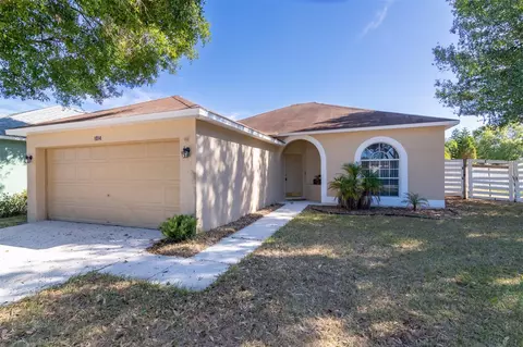 1014 Grand Canyon Dr, Valrico, FL 33594