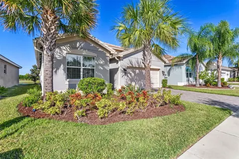 15447 Santa Pola Dr, Wimauma, FL 33598
