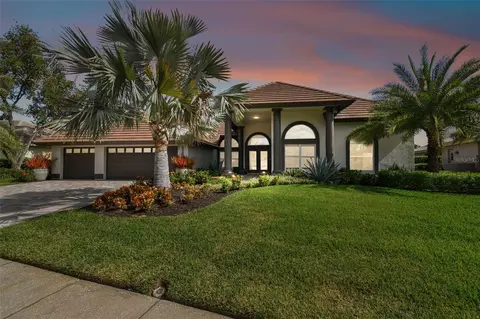 5003 Camberley Ln, Oldsmar, FL 34677