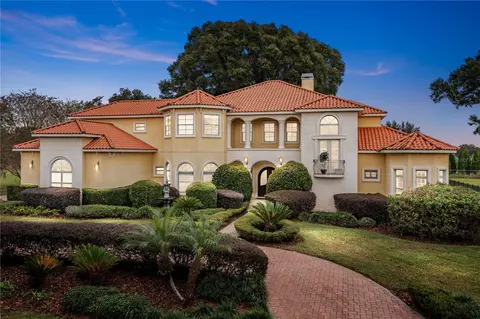 10926 Flint Estates Dr, Thonotosassa, FL 33592