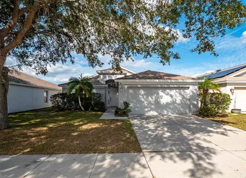 10434 Hunters Haven Blvd, Riverview, FL 33578