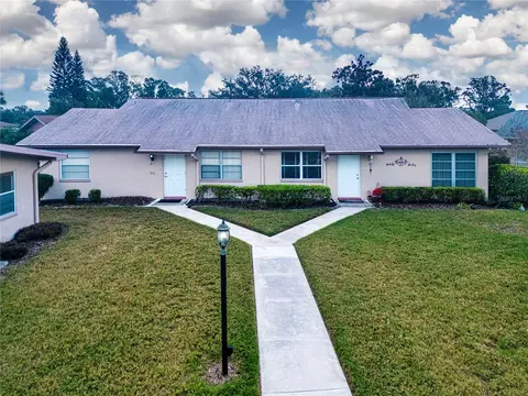 1908 Canterbury Ln #22, Sun City Center, FL 33573