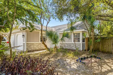 3222 Latana Dr #100, Palm Harbor, FL 34684