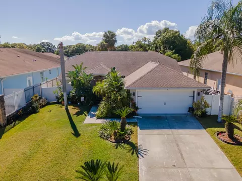 10236 Memorial Hwy, Tampa, FL 33615