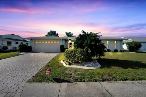 1406 Jacobson Cir, Sun City Center, FL 33573