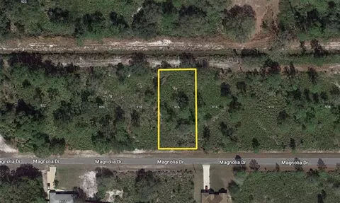 916 Magnolia Dr, Indian Lake Estates, FL 33855