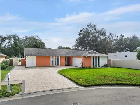 4901 Country Aire Ln, Tampa, FL 33624