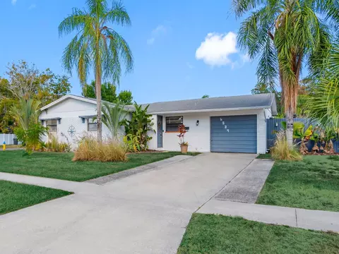 6539 W Hanna Ave, Tampa, FL 33634