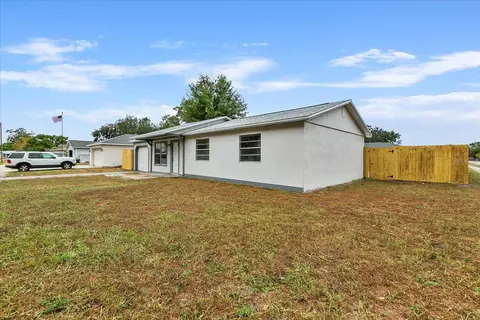 12233 Smokey Dr, Hudson, FL 34669