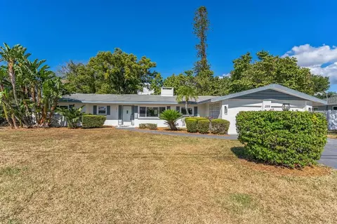 2815 Pinecrest St, Sarasota, FL 34239