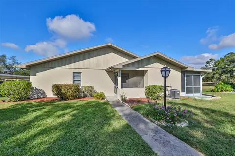 1905 Canterbury Ln #13, Sun City Center, FL 33573