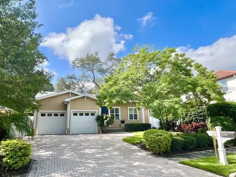 4018 W Azeele St, Tampa, FL 33609