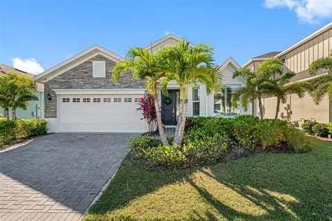 5323 Wishing Arch Dr, Apollo Beach, FL 33572