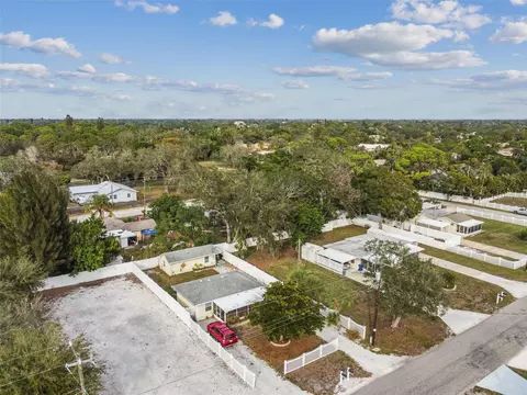 2035 Doud St #A & B, Sarasota, FL 34231