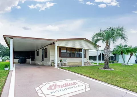 36639 Dina Dr, Zephyrhills, FL 33542