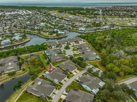 230 Breakers Ln, Apollo Beach, FL 33572