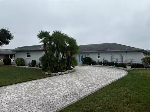 2003 El Rancho Dr, Sun City Center, FL 33573