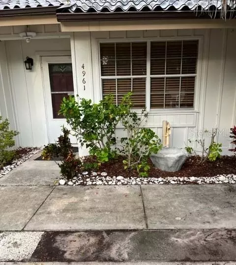 4961 Steel Dust Ln, Lutz, FL 33559