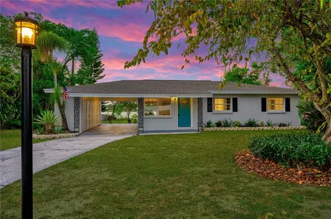 2522 S Crystal Lake Dr, Lakeland, FL 33801