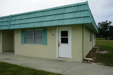 101 Cambridge Trl #203, Sun City Center, FL 33573