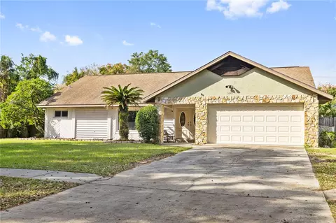 1621 S Dover Rd, Dover, FL 33527