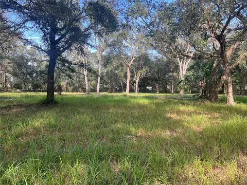837 Knights Griffin, Plant City, FL 33565